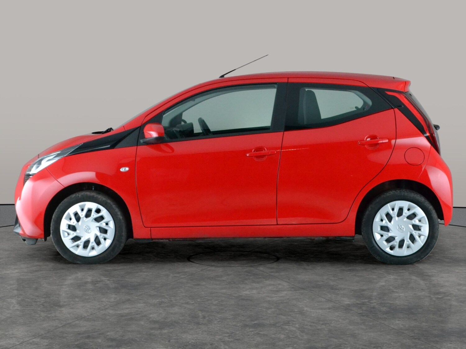 Used Toyota AYGO 2021 for sale - 77552655: Photo 13