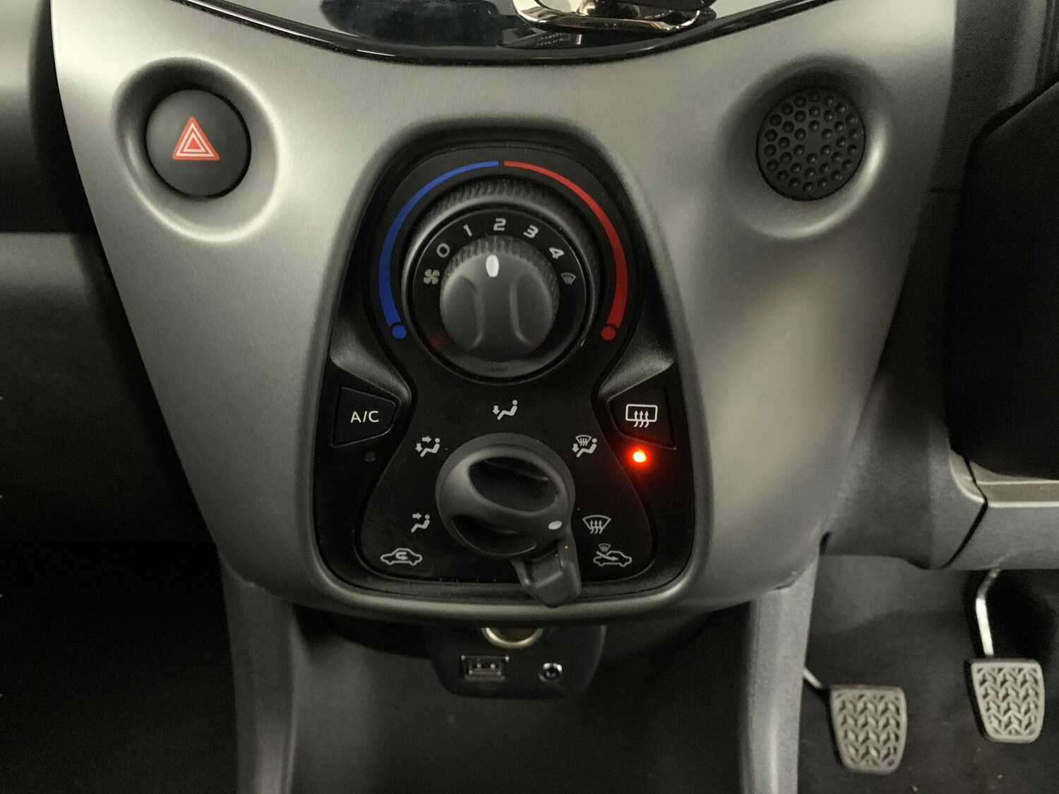 Used Toyota AYGO 2021 for sale - 77552655: Photo 17