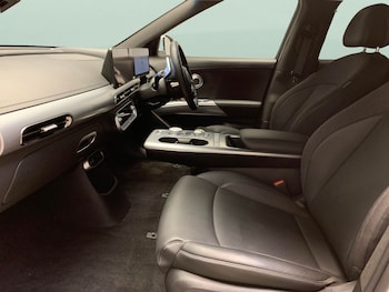 Used Genesis GV60 2022 for sale - 76745658: Photo