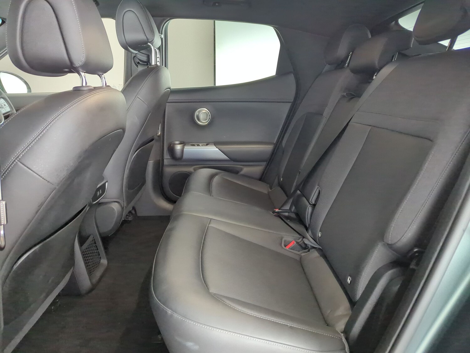 Used Genesis GV60 2022 for sale - 78218459: Photo 32