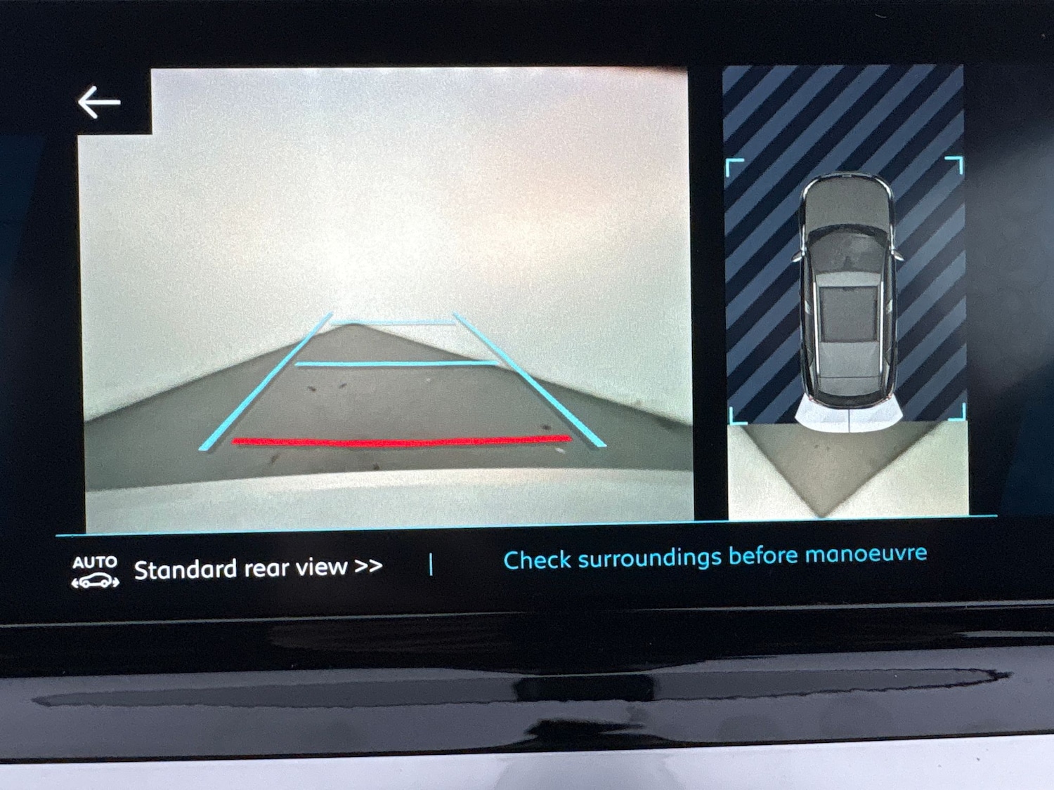 Used Peugeot E-2008 2022 for sale - 77043558: Photo 14