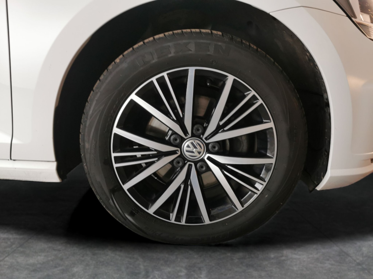 Used Volkswagen Golf 2017 for sale - 76378671: Photo 29
