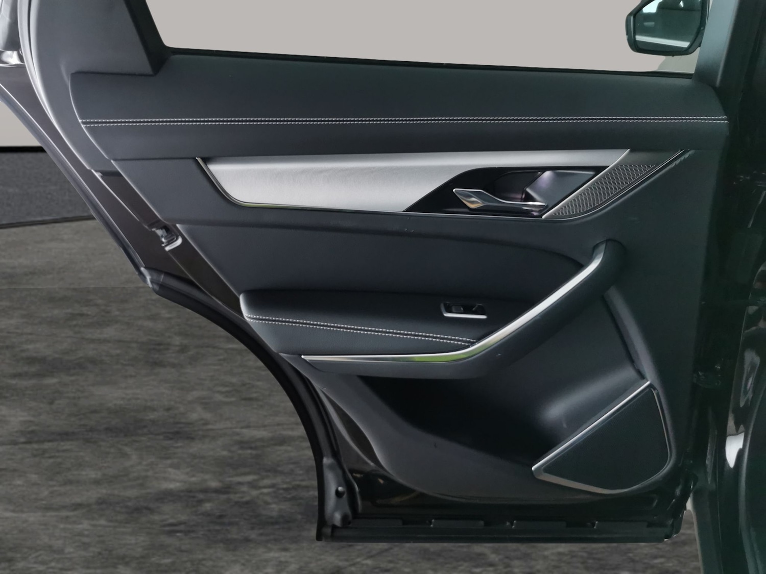 Used Jaguar F-Pace 2022 for sale - 78149422: Photo 31