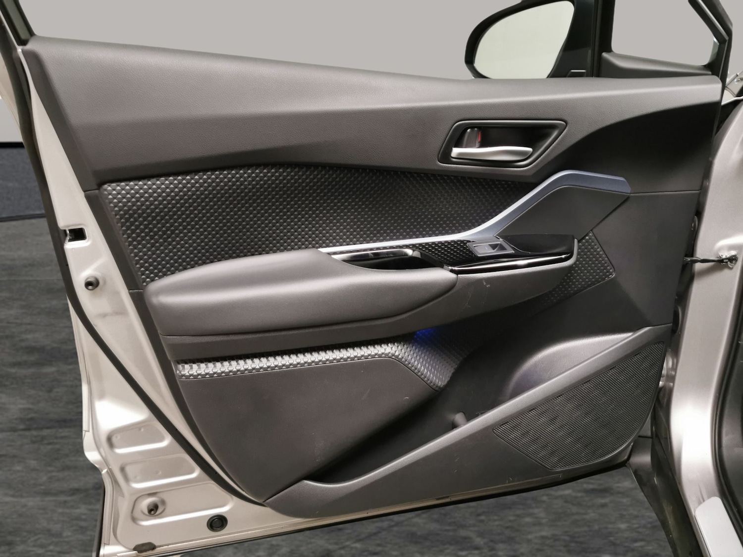 Used Toyota C-HR 2021 for sale - 76593898: Photo 28