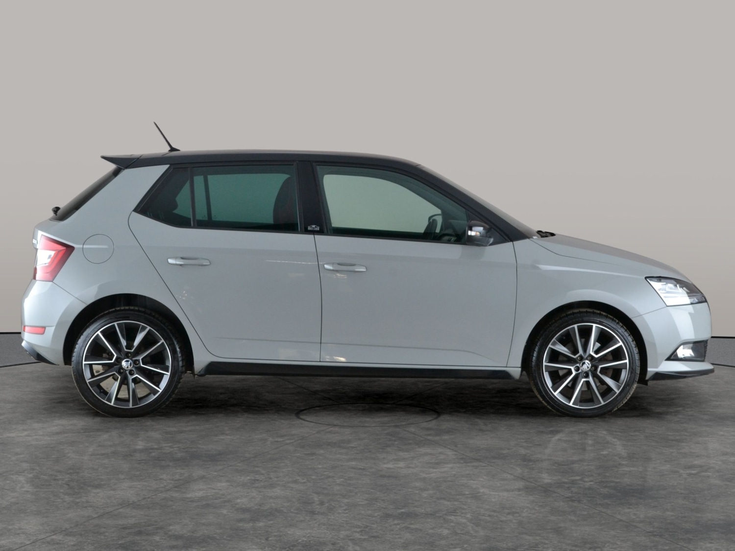 Used Skoda Fabia 2018 for sale - 78218445: Photo 8