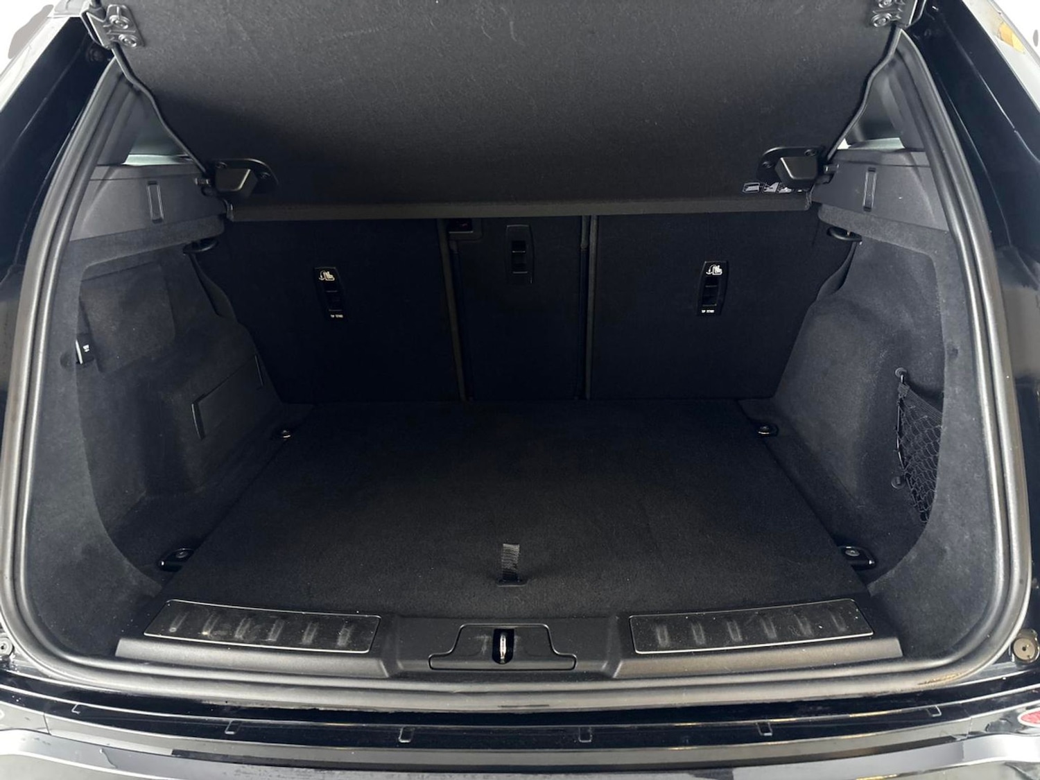 Used Land Rover Range Rover Evoque 2020 for sale - 76526619: Photo 37