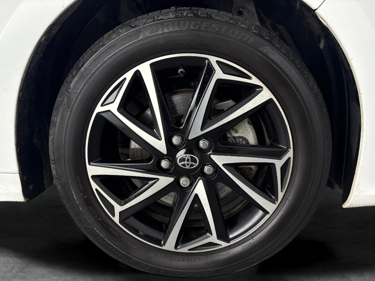 Used Toyota Yaris 2021 for sale - 77460946: Photo 23