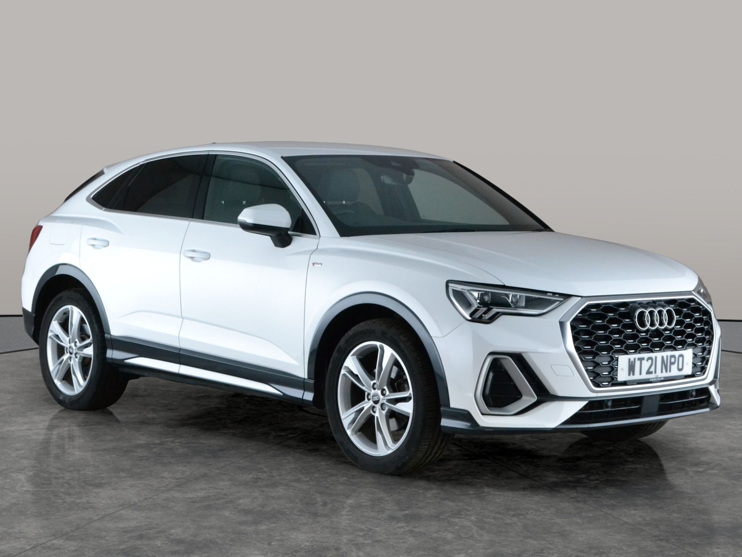 Used Audi Q3 2021 for sale - 78000960: Photo 8