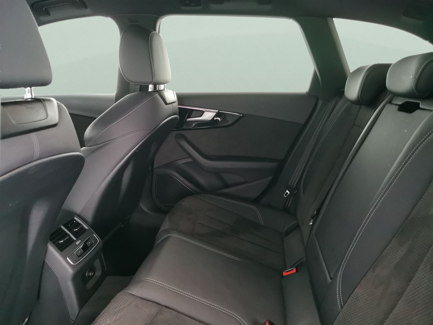 Used Audi A4 Avant 2021 for sale - 76905810: Photo 30