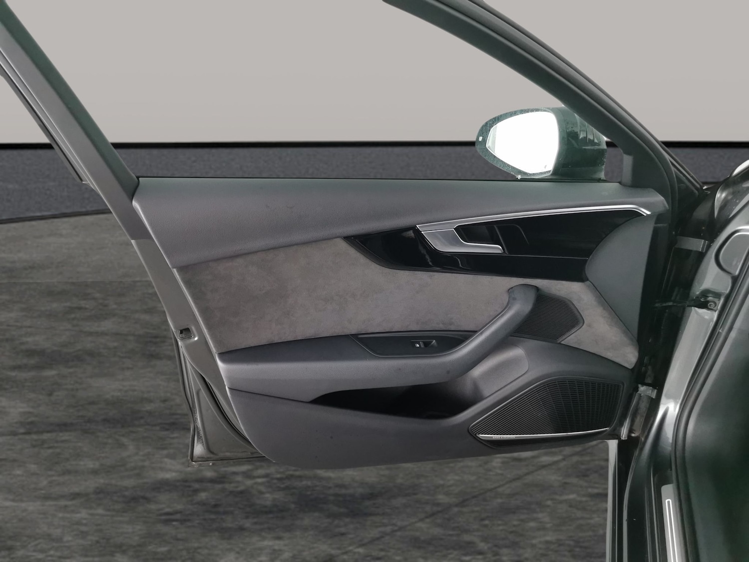 Used Audi A4 Avant 2021 for sale - 76905810: Photo 31