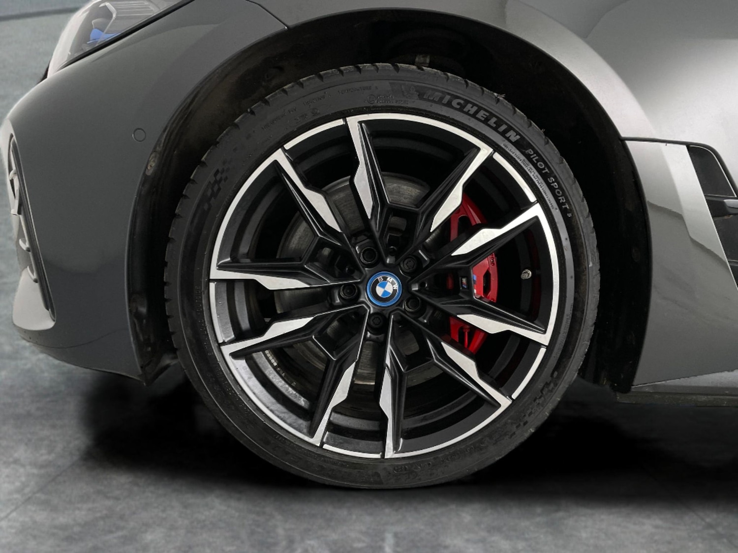 Used BMW i4 2022 for sale - 76960576: Photo 34