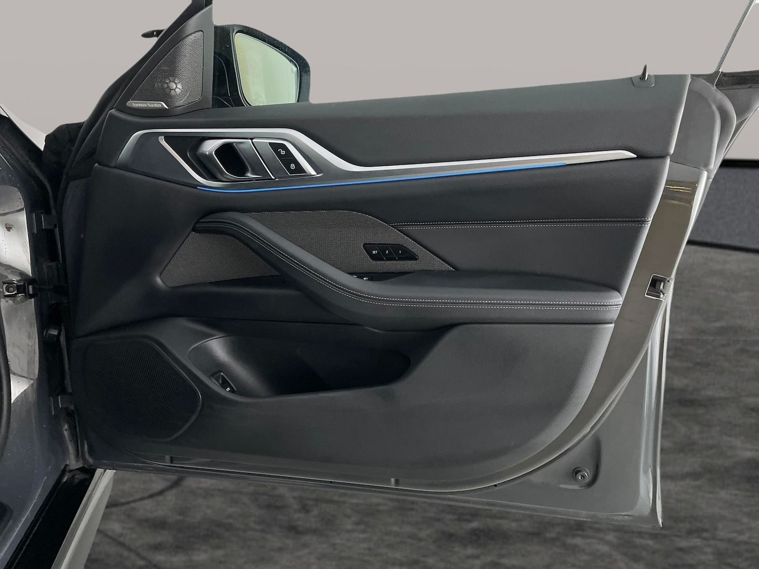 Used BMW i4 2022 for sale - 76960576: Photo 41