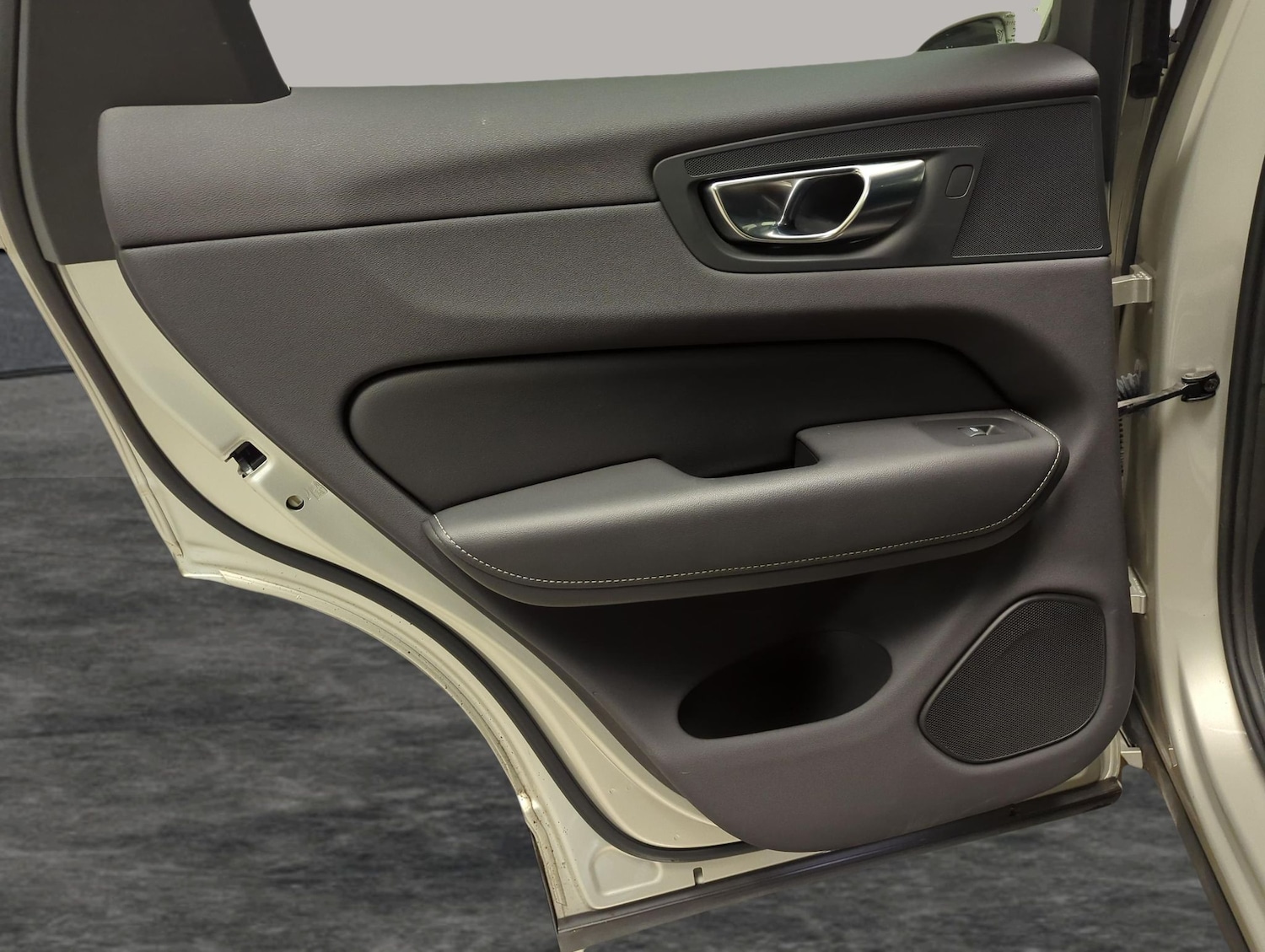 Used Volvo XC60 2021 for sale - 78123748: Photo 35