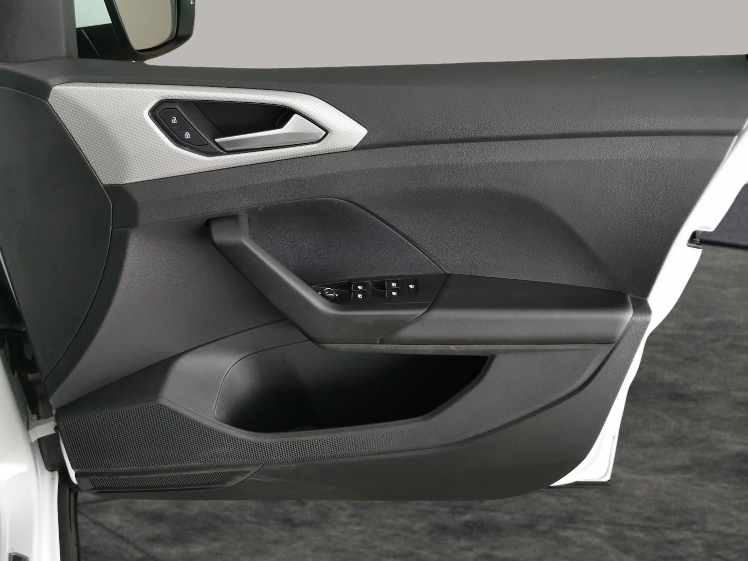 Used Volkswagen T-Cross 2024 for sale - 78082045: Photo 28