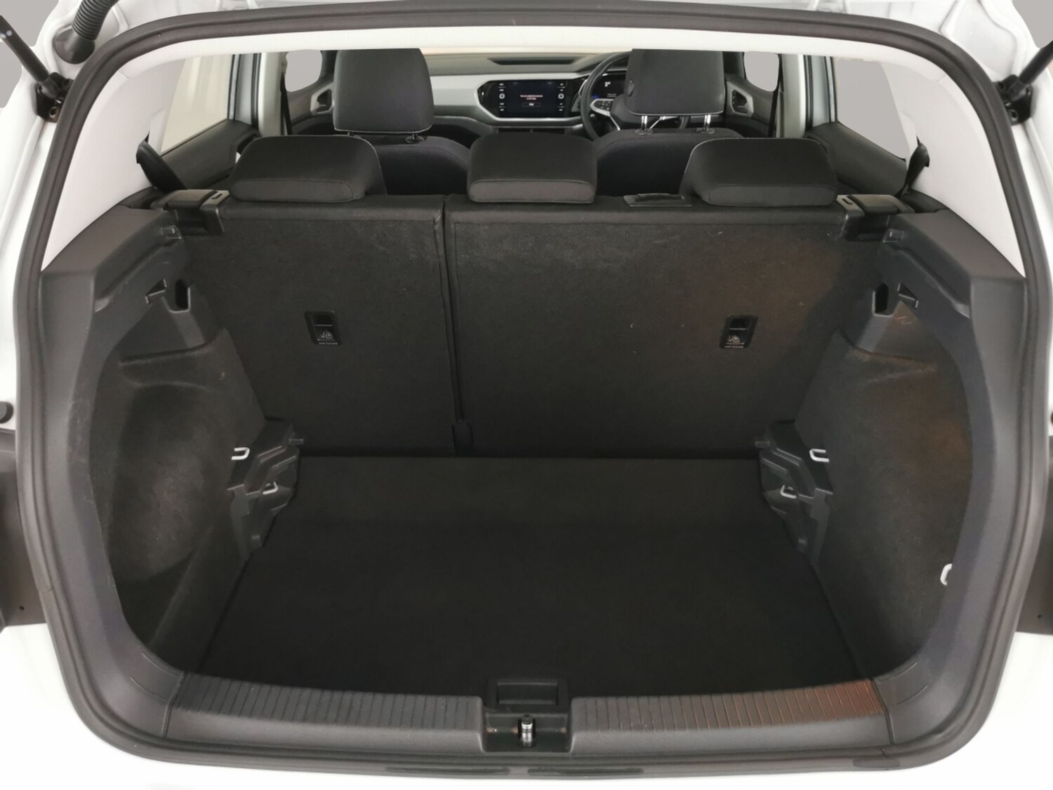 Used Volkswagen T-Cross 2024 for sale - 78082045: Photo 31