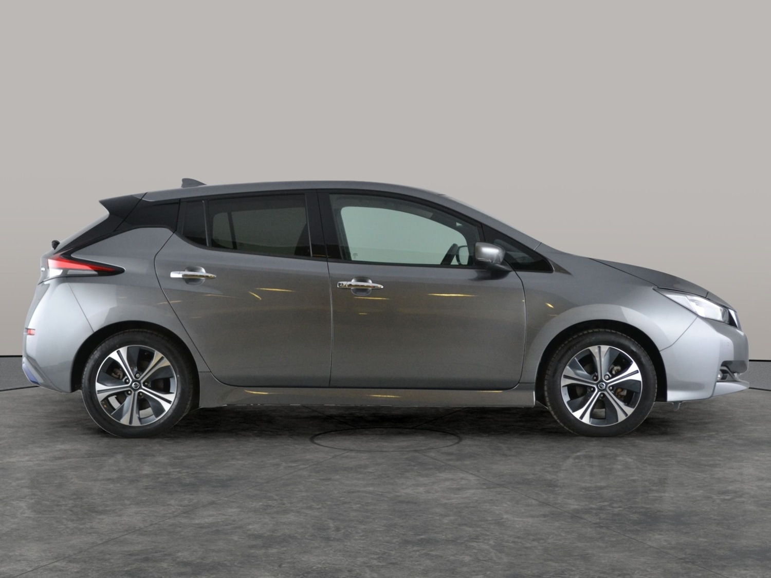 Used Nissan Leaf 2022 for sale - 77099374: Photo 13