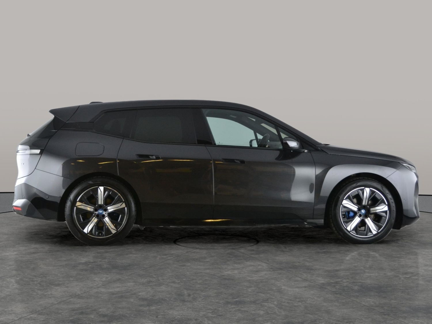 Used BMW iX 2022 for sale - 77447992: Photo 12