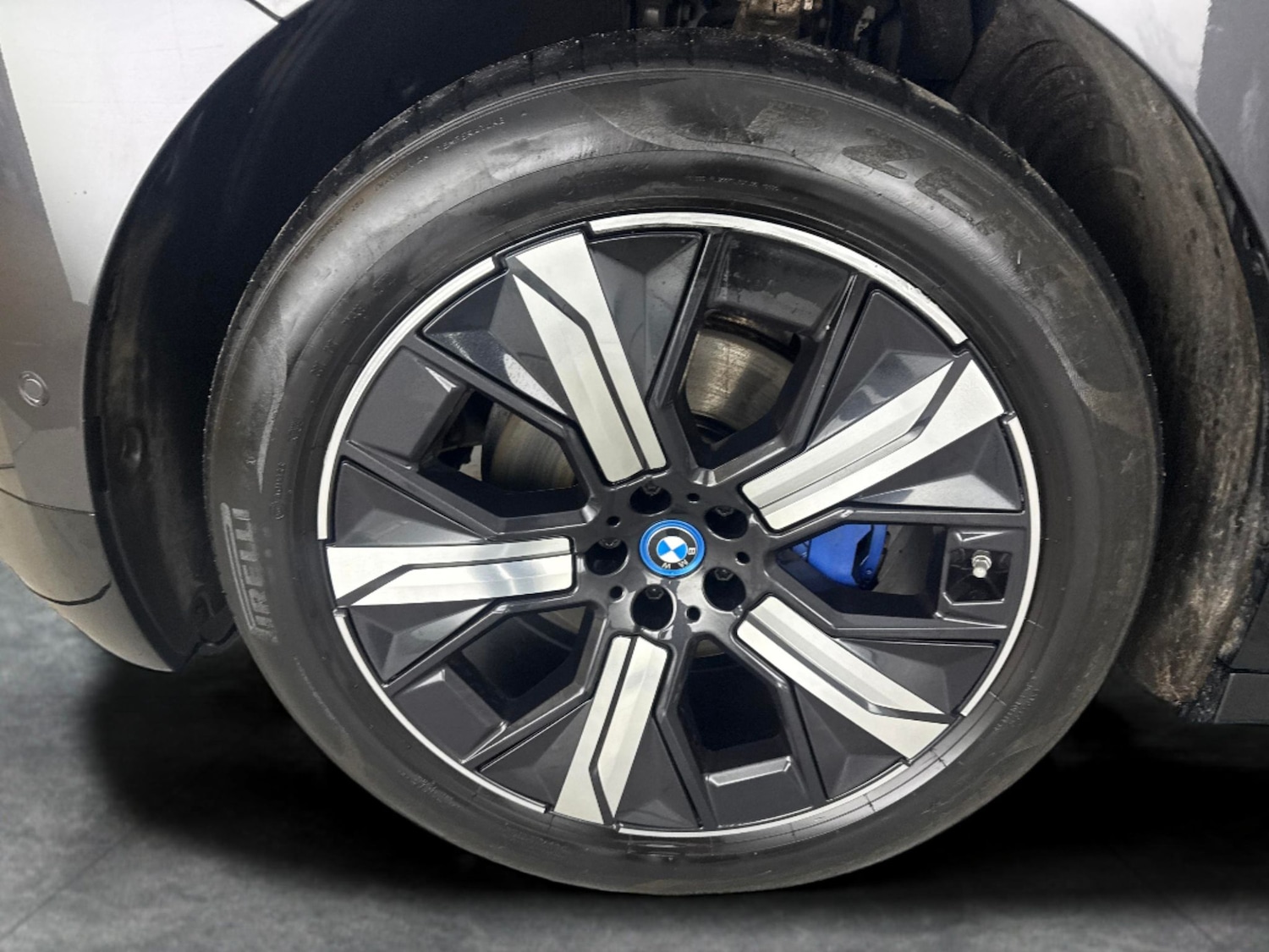 Used BMW iX 2022 for sale - 77447992: Photo 23