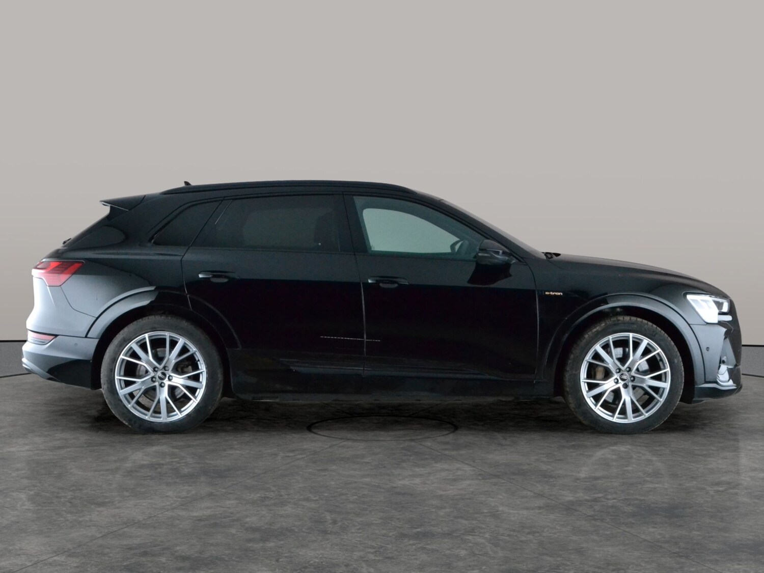 Used Audi e-tron 2021 for sale - 77726507: Photo 10