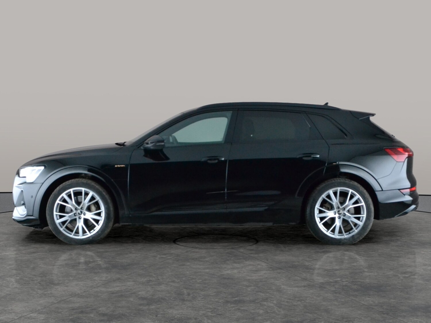 Used Audi e-tron 2021 for sale - 77726507: Photo 14