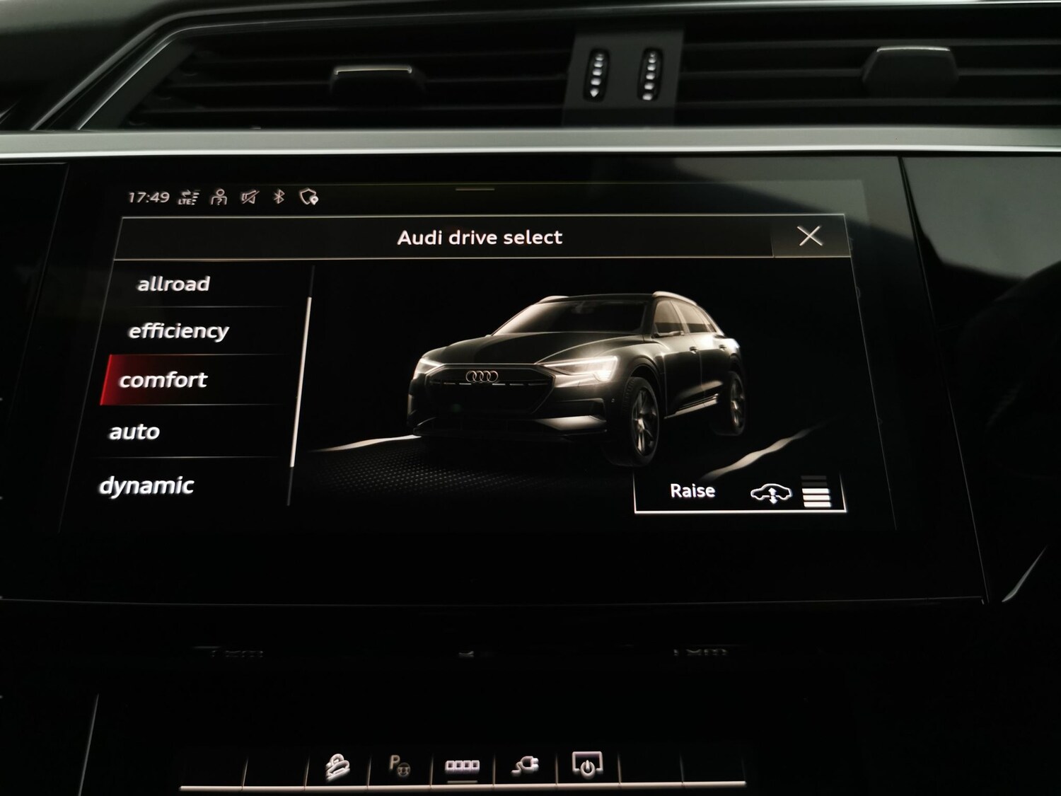 Used Audi e-tron 2021 for sale - 77726507: Photo 17