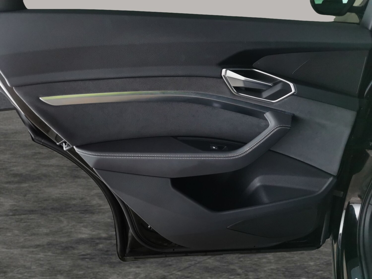 Used Audi e-tron 2021 for sale - 77726507: Photo 34