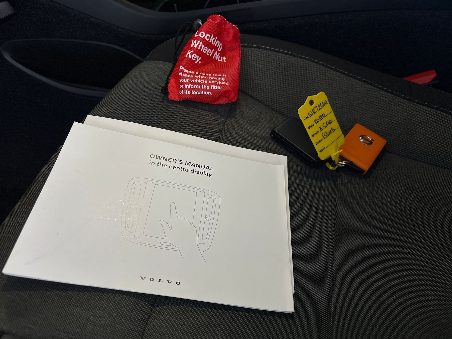 Used Volvo XC40 2022 for sale - 76588967: Photo 35