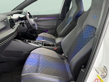 Used Volkswagen Golf 2023 for sale - 78598401: Photo