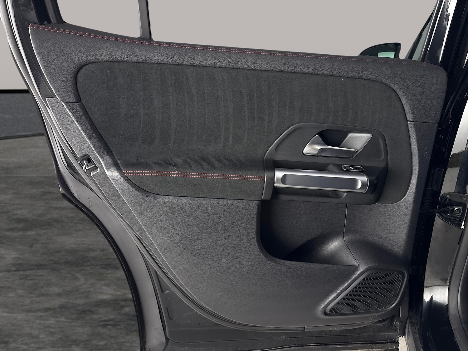 Used Mercedes-Benz EQB 2023 for sale - 77579355: Photo 35