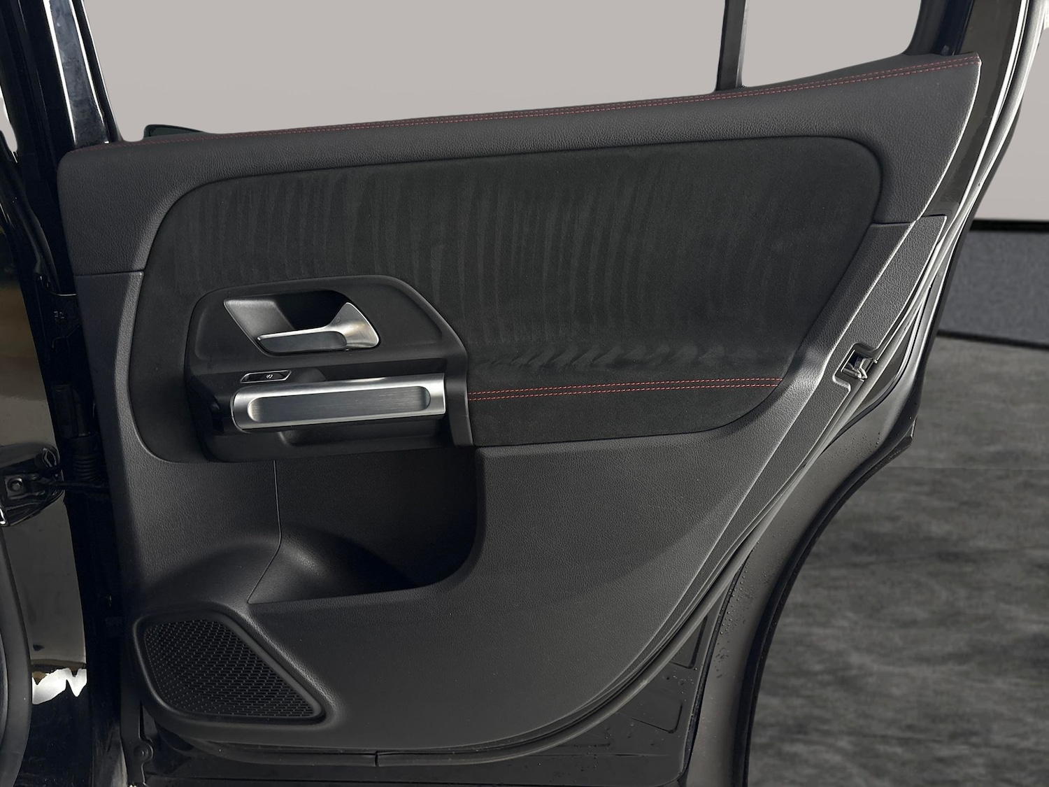 Used Mercedes-Benz EQB 2023 for sale - 77579355: Photo 36