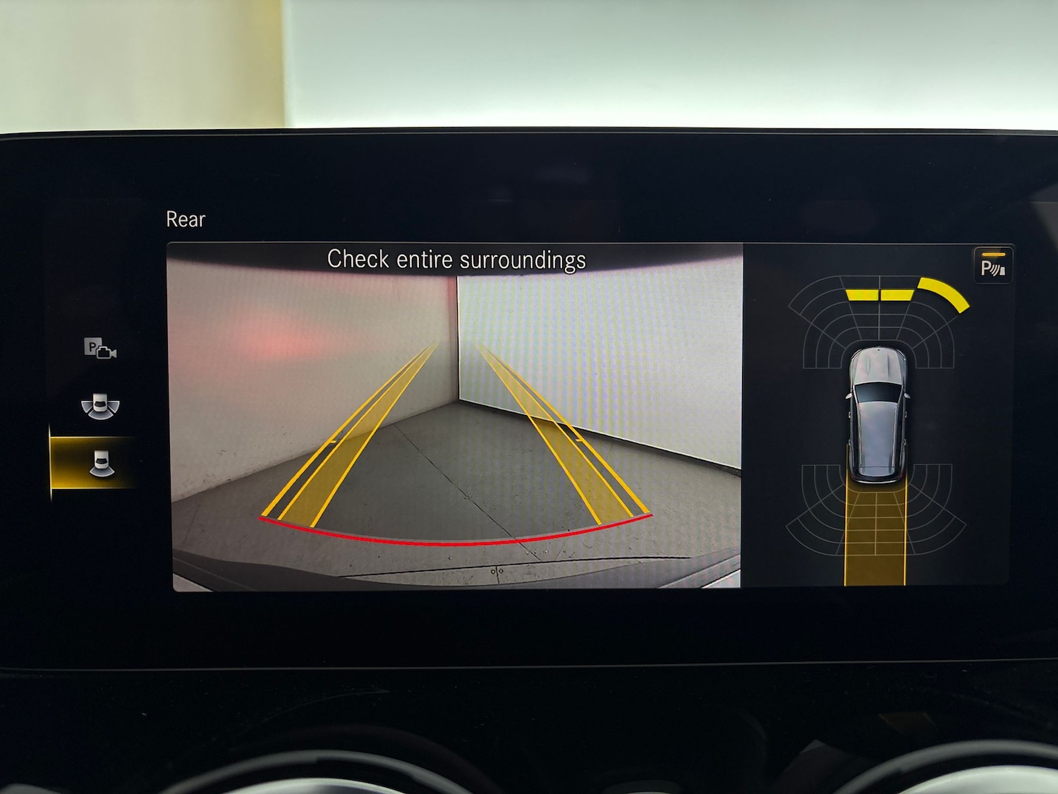 Used Mercedes-Benz EQB 2023 for sale - 77579355: Photo 5