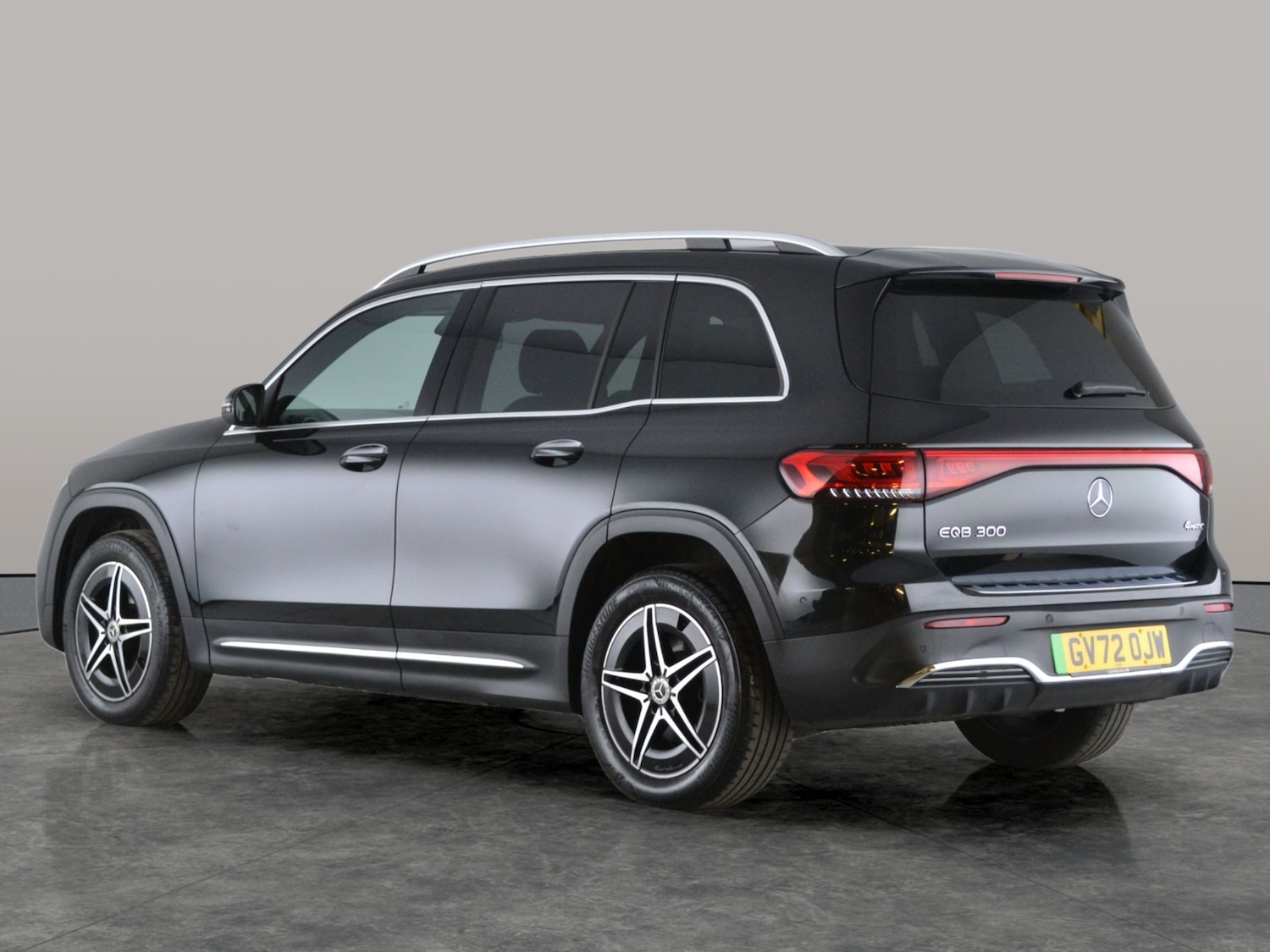 Used Mercedes-Benz EQB 2023 for sale - 77579355: Photo 8