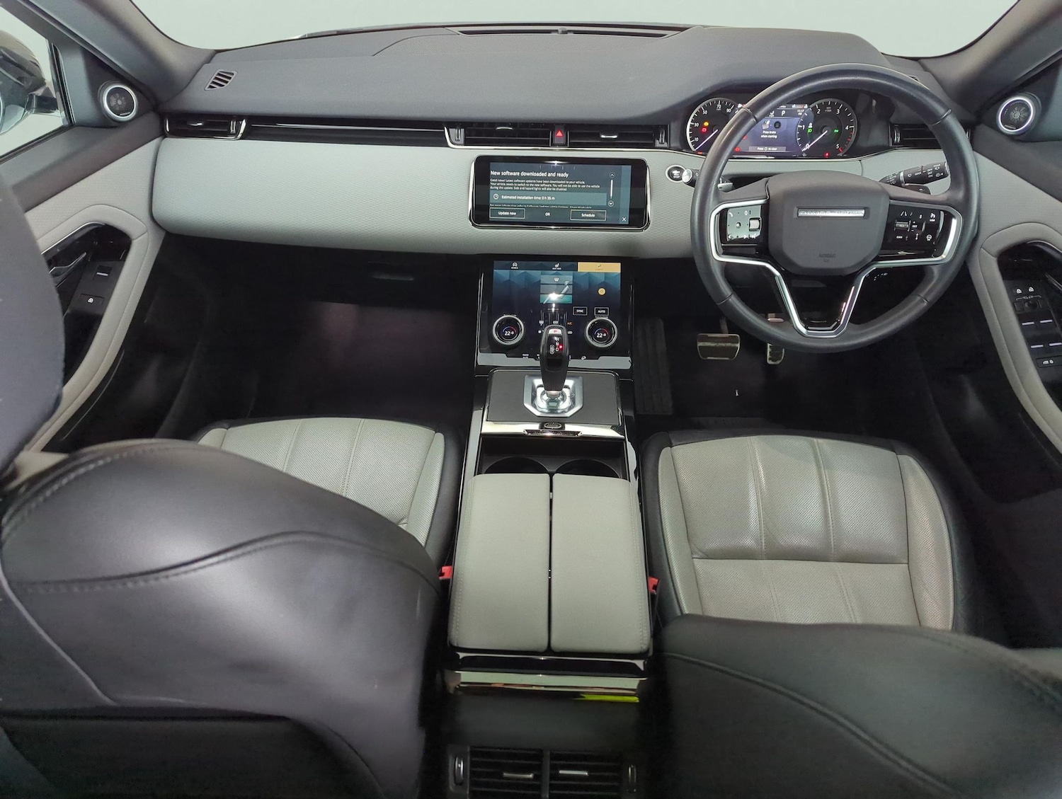 Used Land Rover Range Rover Evoque 2023 for sale - 77894144: Photo 9