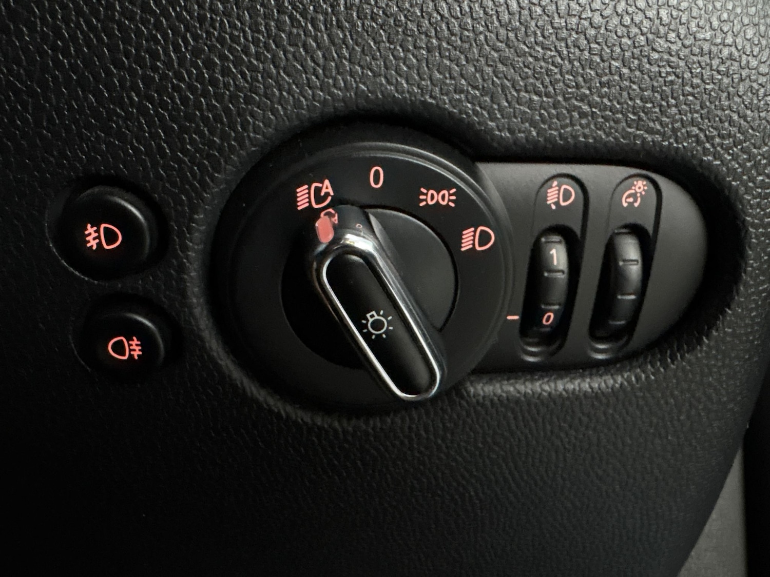 Used MINI Hatch 2018 for sale - 77003103: Photo 14