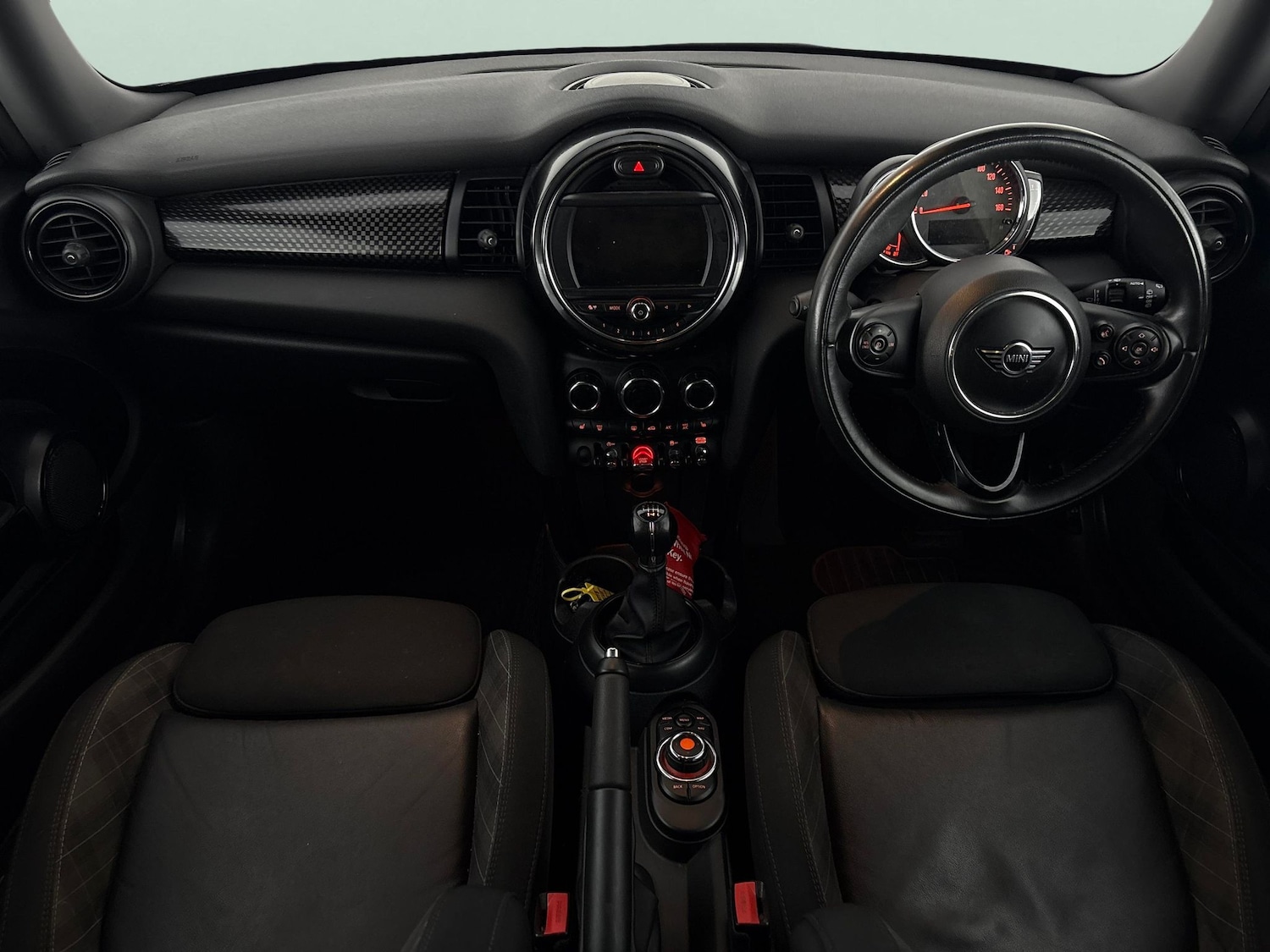 Used MINI Hatch 2018 for sale - 77003103: Photo 6