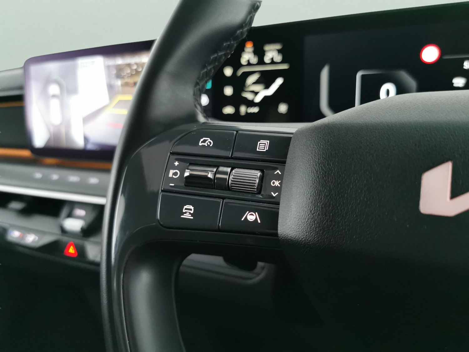 Used Kia EV9 2024 for sale - 77248427: Photo 29