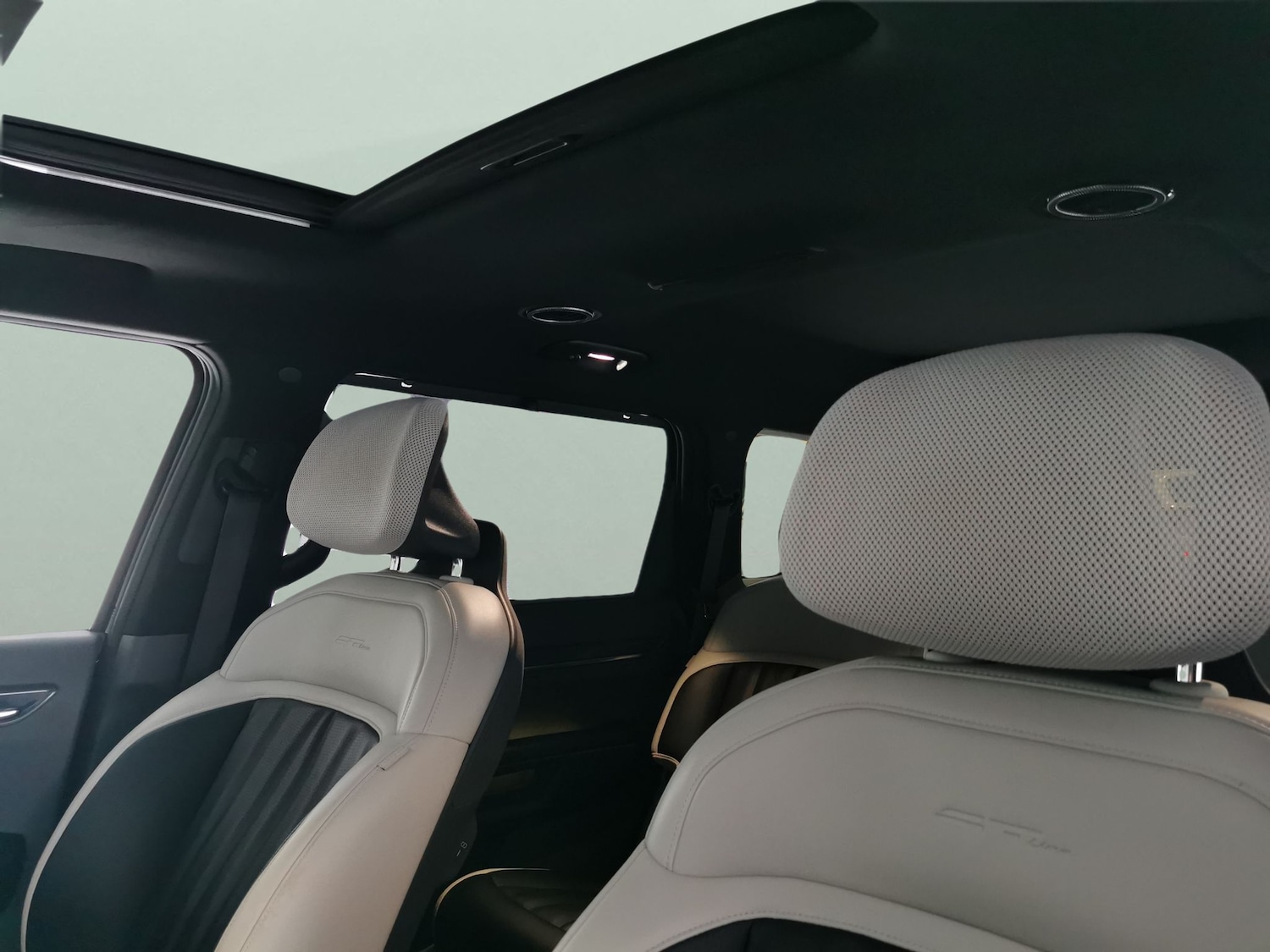 Used Kia EV9 2024 for sale - 77248427: Photo 5