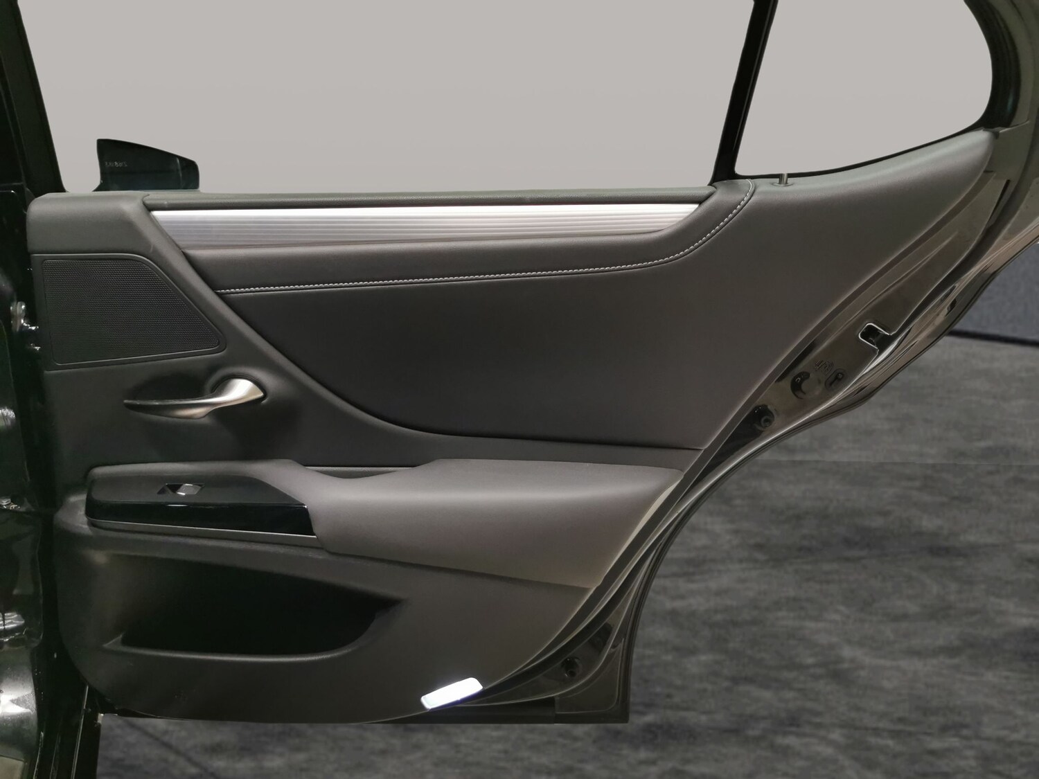 Used Lexus ES 2022 for sale - 77815034: Photo 29