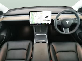 Used Tesla Model 3 2021 for sale - 75935775: Photo