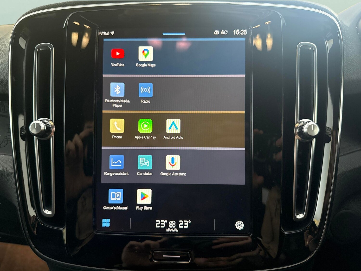 Used Volvo XC40 2023 for sale - 77443155: Photo 16