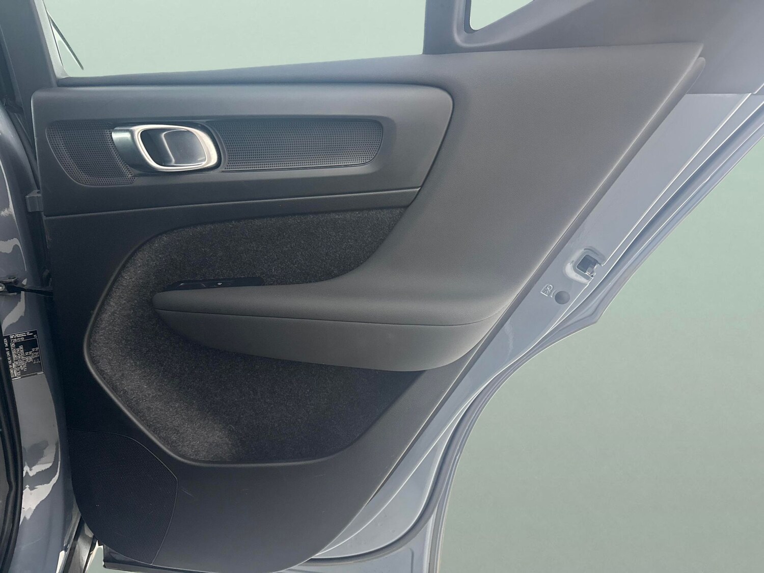 Used Volvo XC40 2023 for sale - 77443155: Photo 29