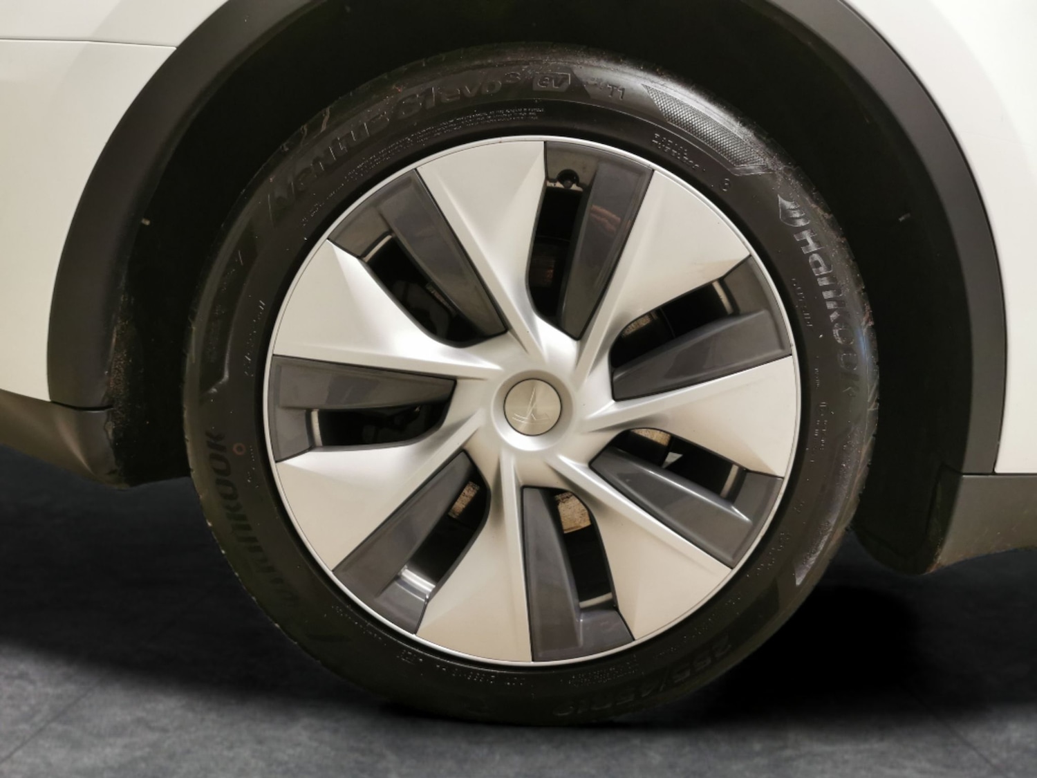 Used Tesla Model Y 2024 for sale - 77795362: Photo 25