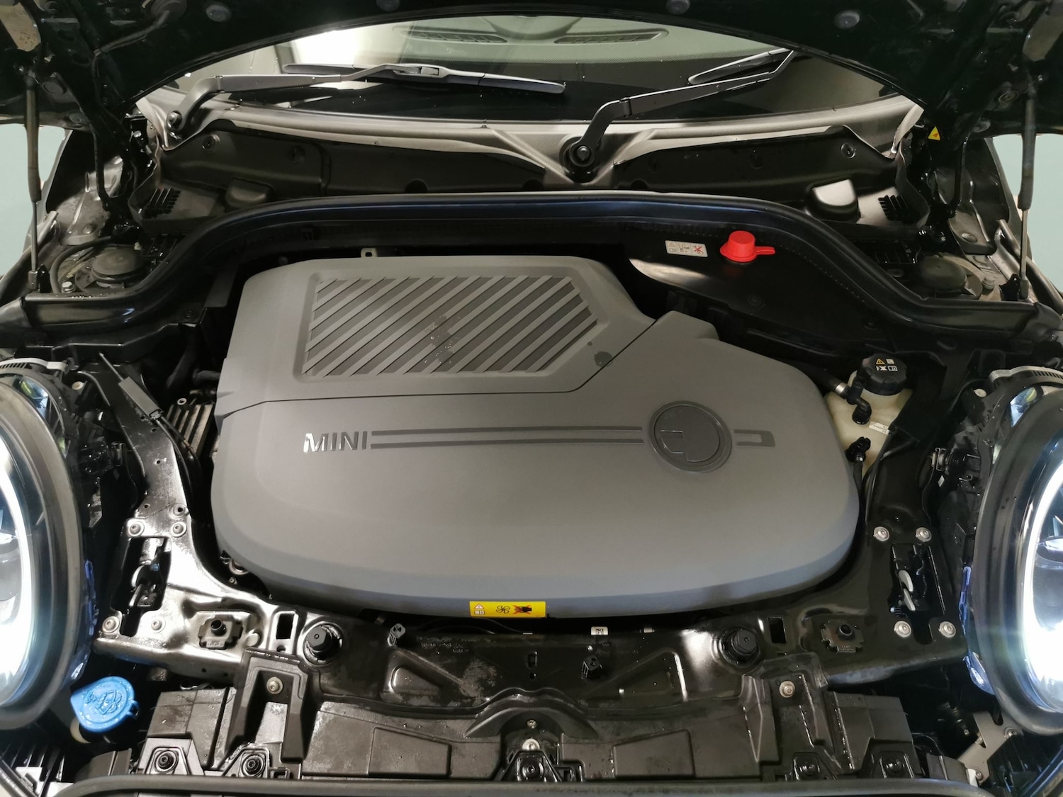 Used MINI Hatch 2023 for sale - 77691340: Photo 28