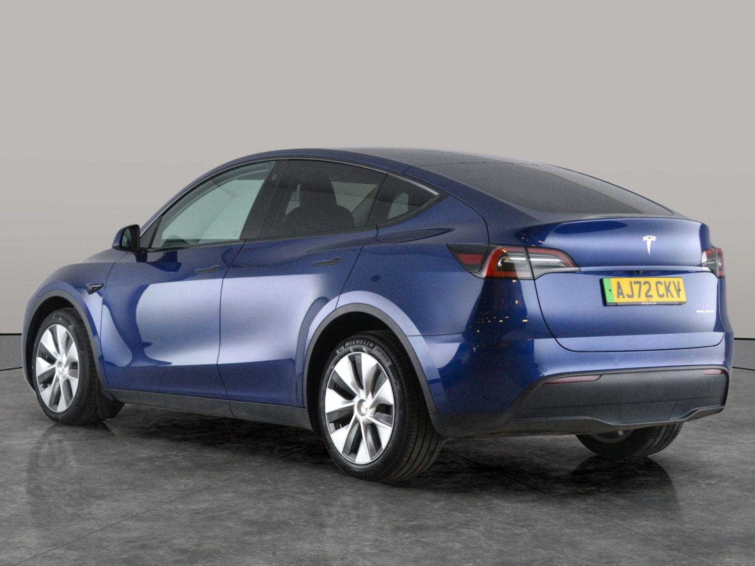 Used Tesla Model Y 2022 for sale - 77378925: Photo 10