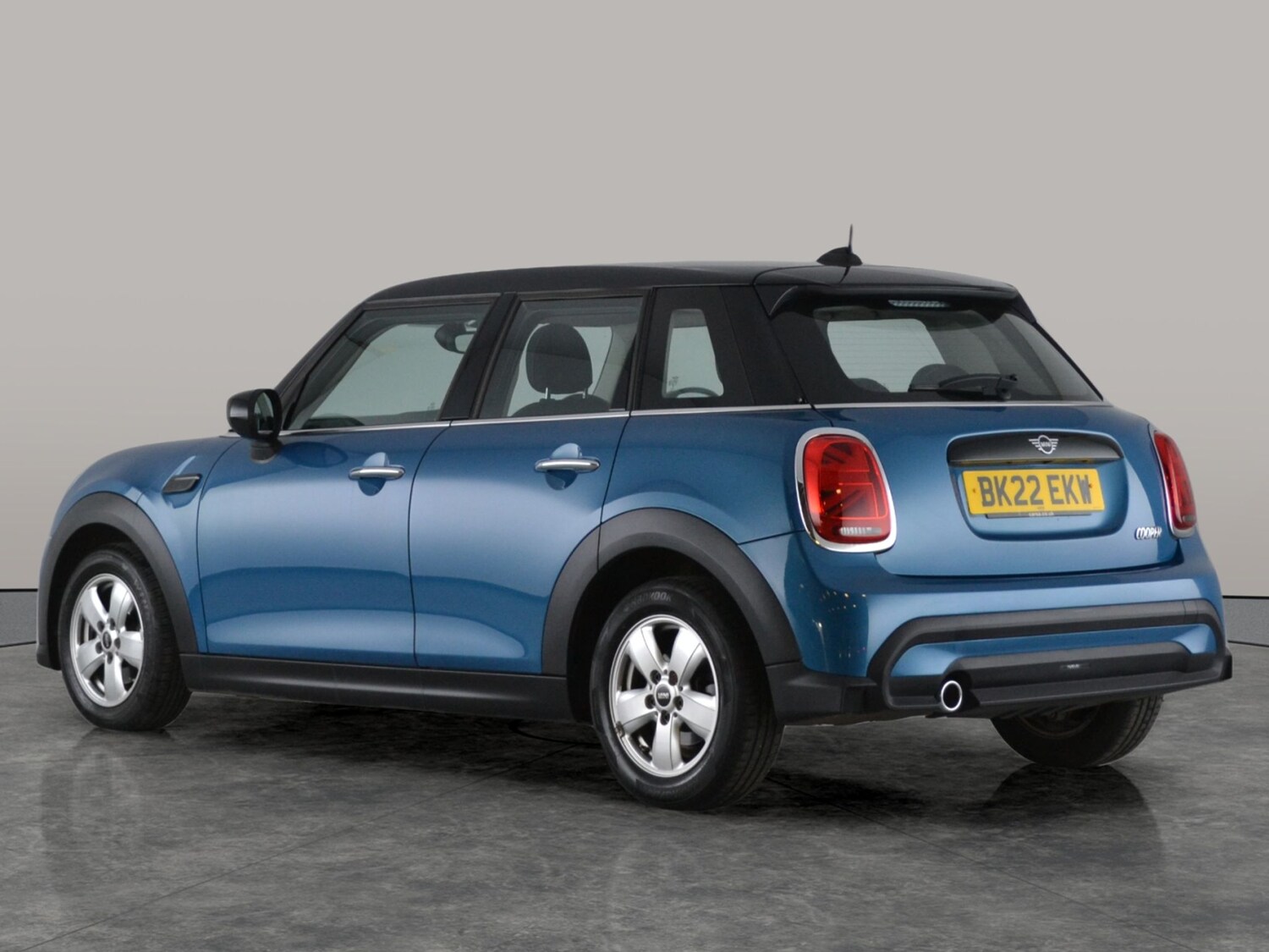 Used MINI Hatch 2022 for sale - 77873044: Photo 7