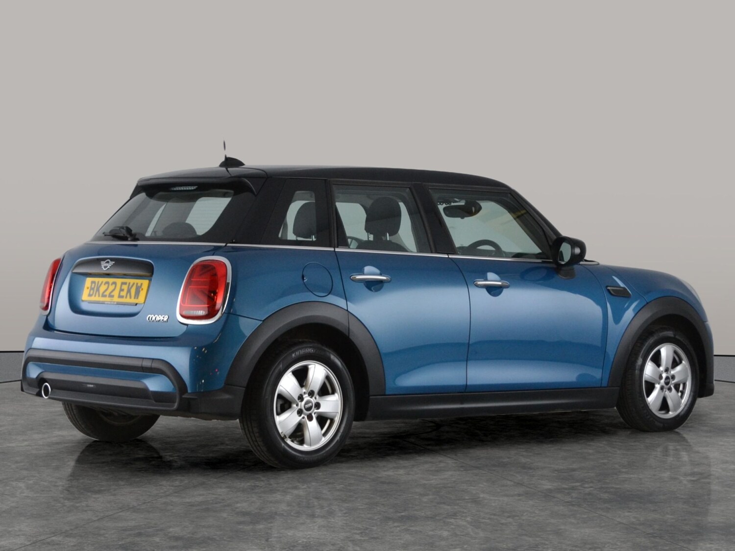 Used MINI Hatch 2022 for sale - 77873044: Photo 9