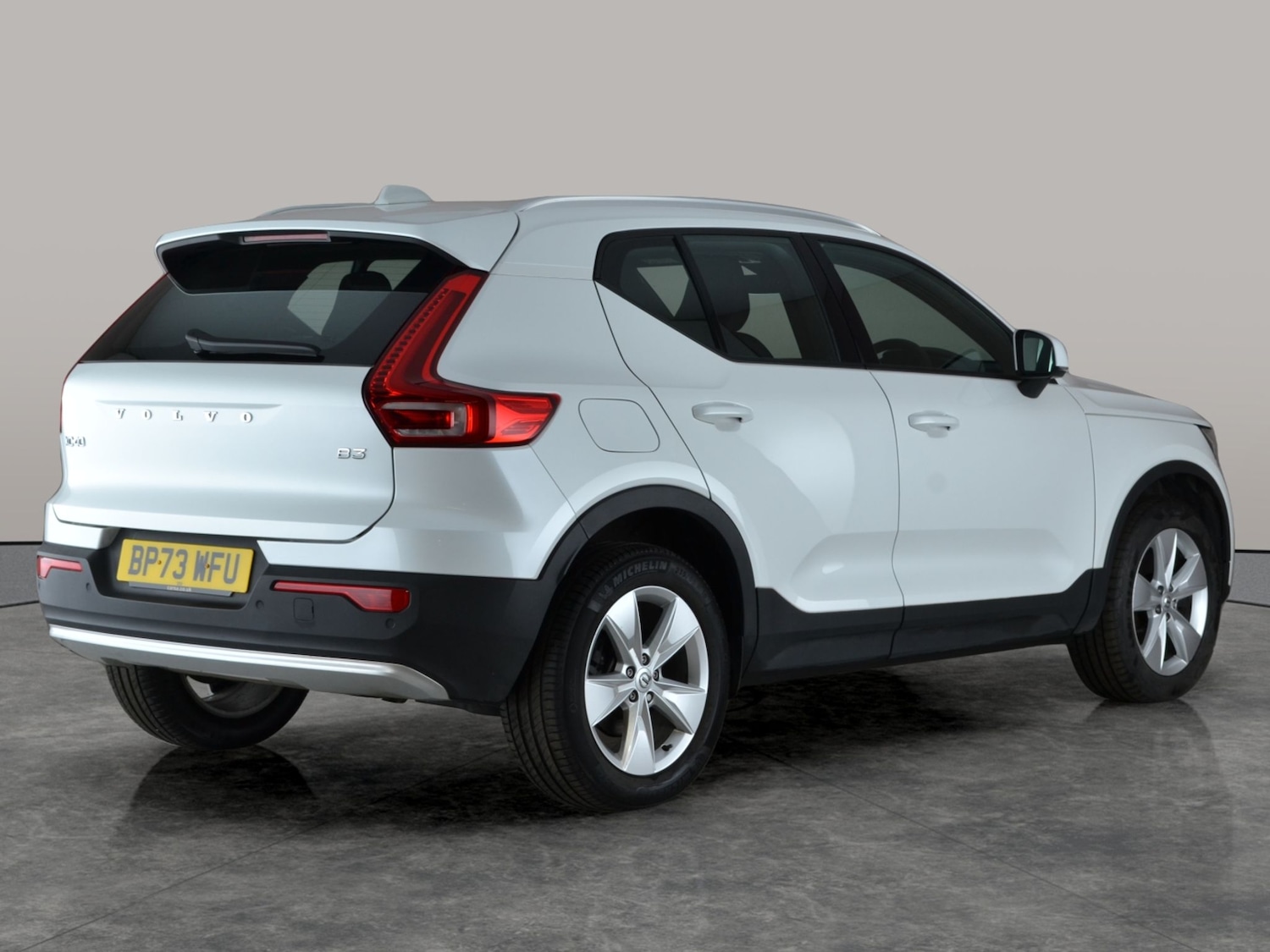 Used Volvo XC40 2024 for sale - 77255647: Photo 10