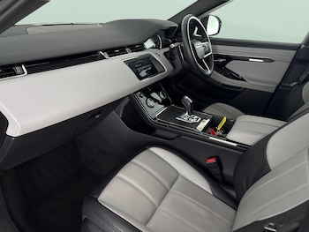 Used Land Rover Range Rover Evoque 2022 for sale - 76598115: Photo