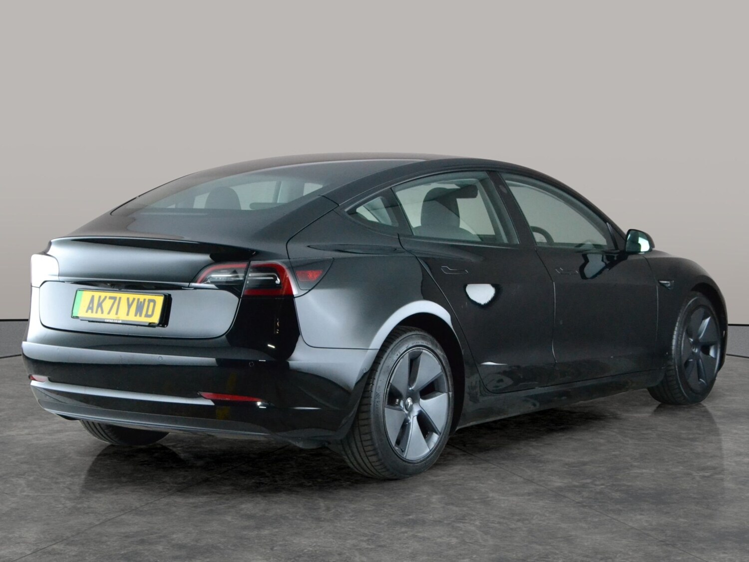 Used Tesla Model 3 2021 for sale - 77591122: Photo 12