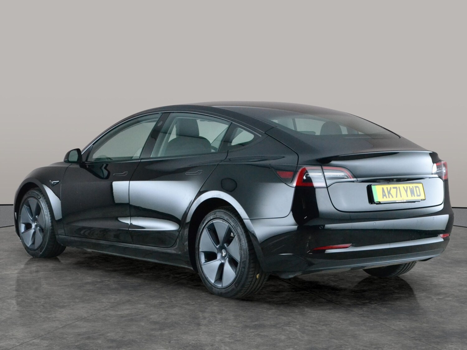 Used Tesla Model 3 2021 for sale - 77591122: Photo 14